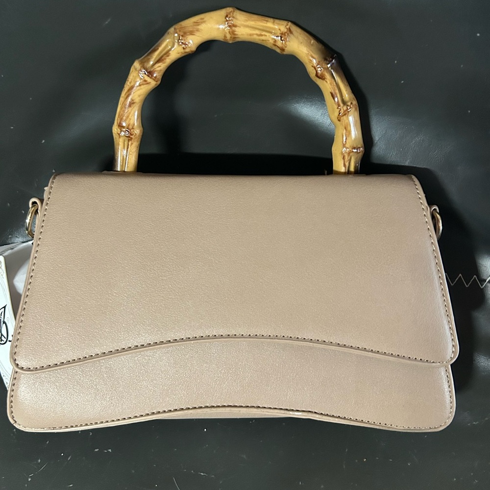 Elegant Tan Handbag with Bamboo Handle